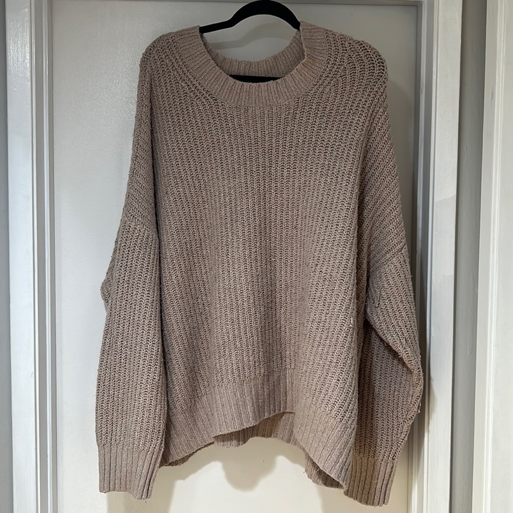 American Eagle Sweater